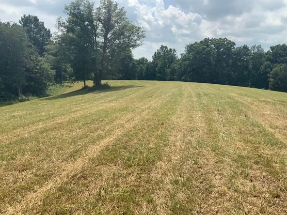 1915 Mount Zion Rd, Frankfort, KY 40601
